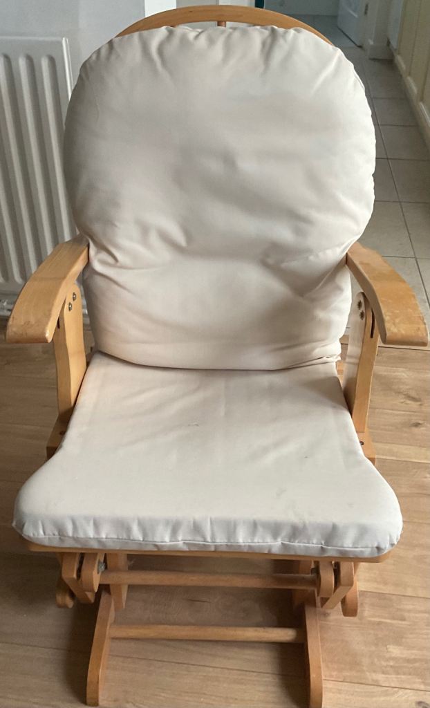 Rocking chair £35