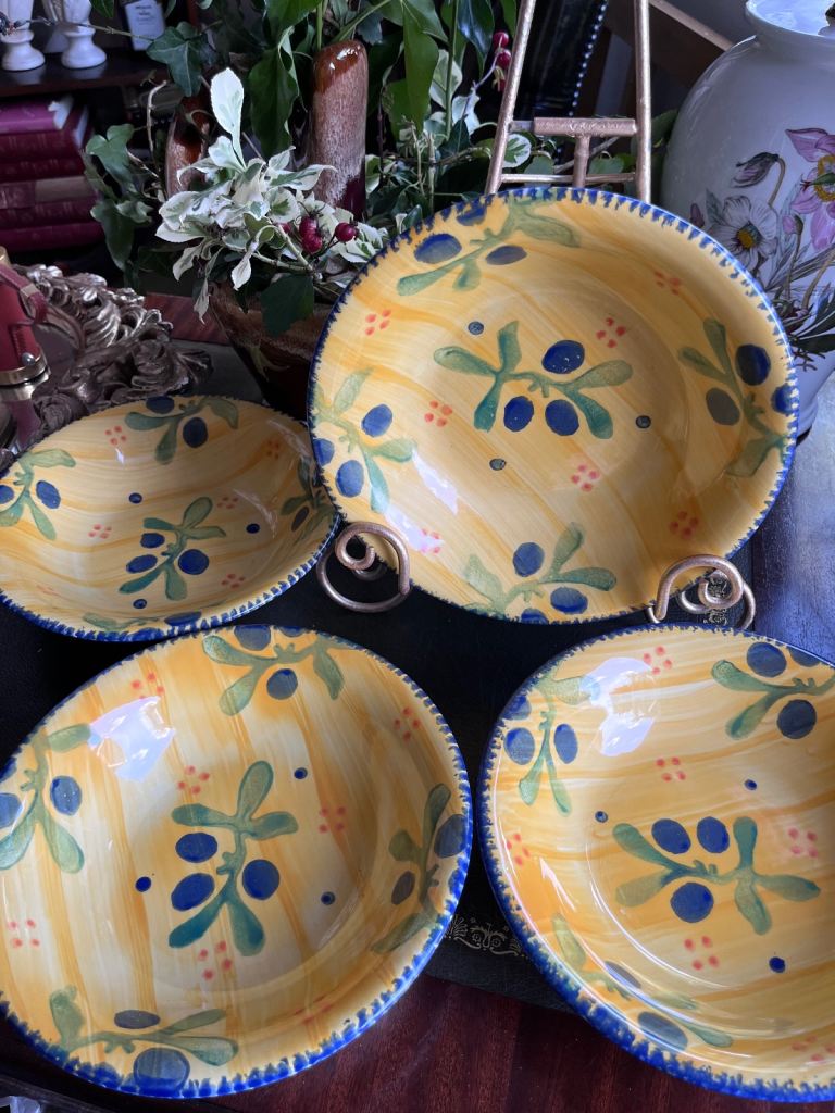 4 Desert Bowls Rare Provence ceramic earthenware hand painted French