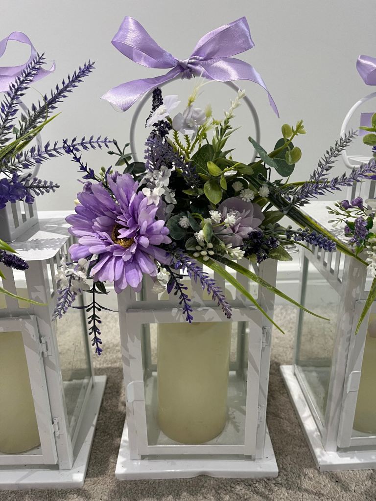 8x Decorative Lanterns  