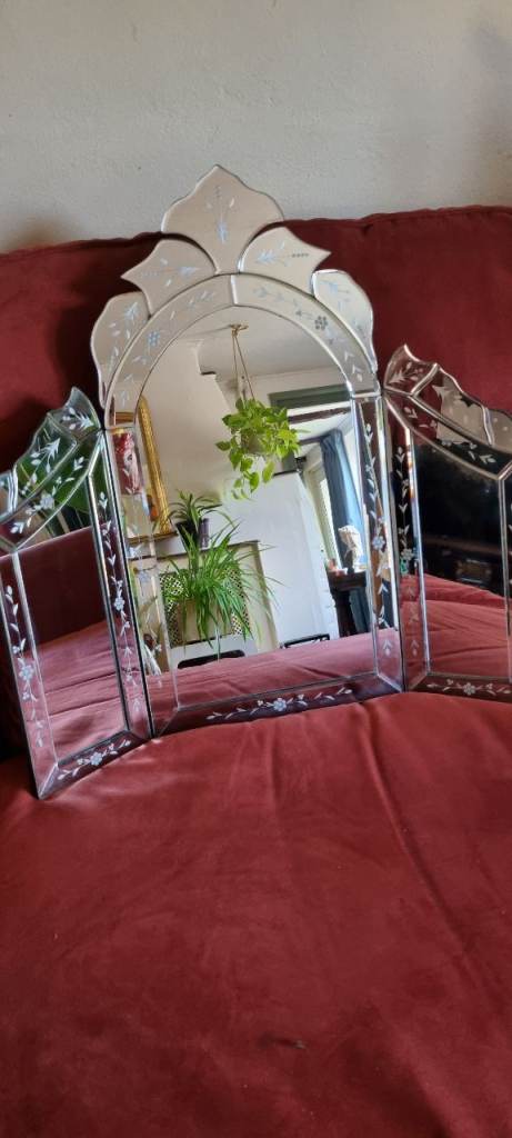 Vintage Venetian Style Triple Mirror - Bevelled Edges