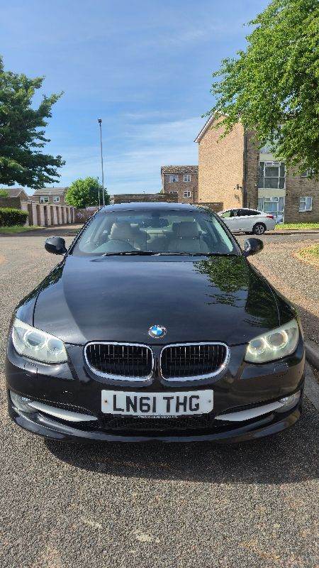 BMW ,3 Series, 318i ,2011 coupe