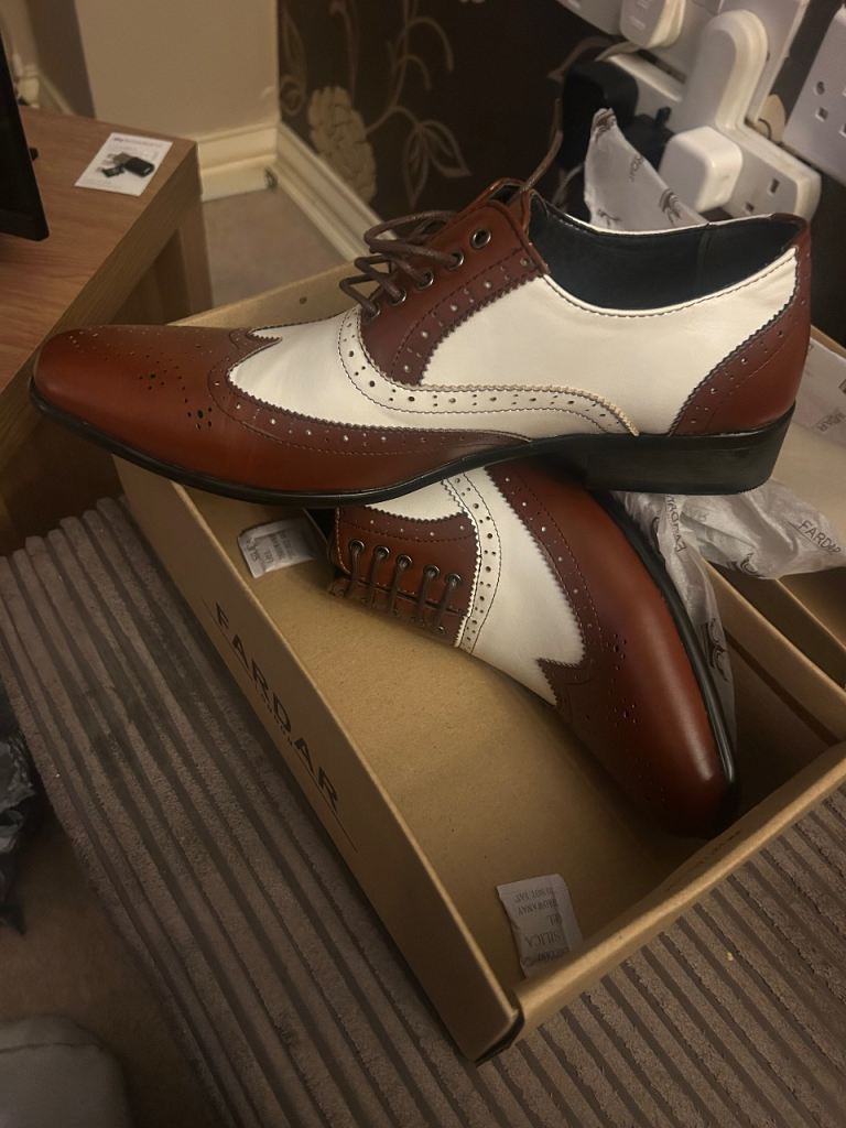 image for Men’s shoes 