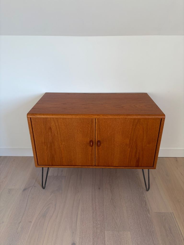 Mid century sideboard