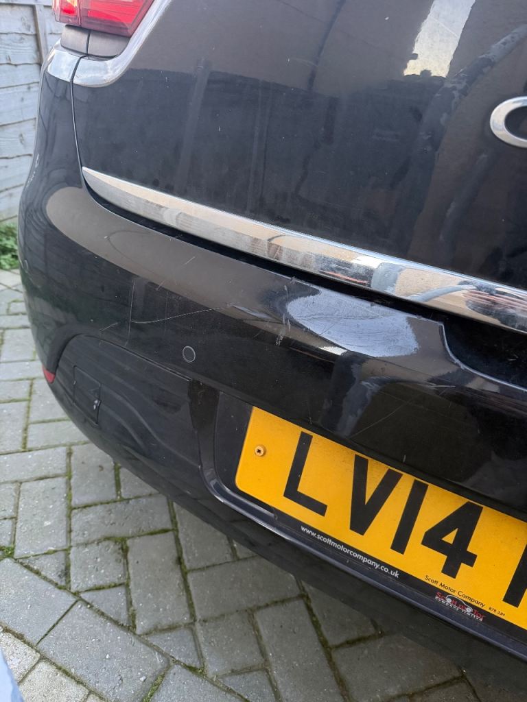 Renault, CLIO, Hatchback, 2014, Semi-Auto, 1461 (cc), 5 doors