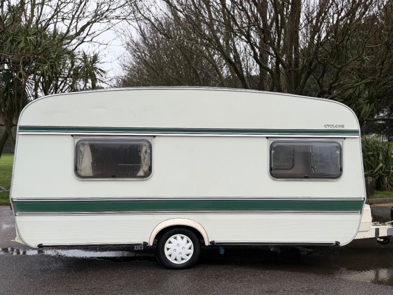 Elddis Cyclone 