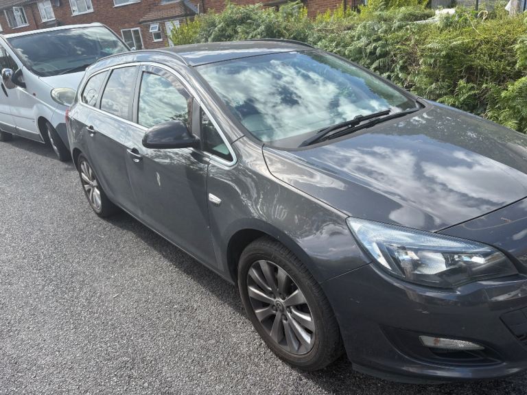 Vauxhall, ASTRA, Estate, 2015, Manual, 1598 (cc), 5 doors