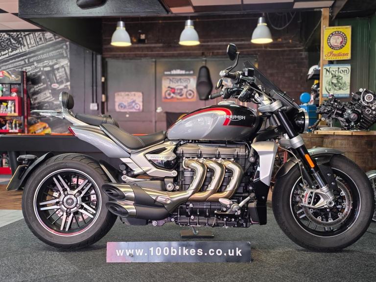 2022 TRIUMPH ROCKET 2500cc GT 5,600 MILE'S 