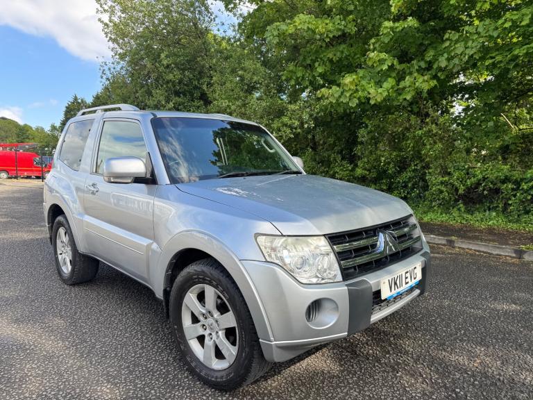 2011 Mitsubishi Shogun 3.2 DI-DC [197] Equippe 3dr* LONG MOT FULL SERVICE HISTORY TWO KEYS * ESTA...