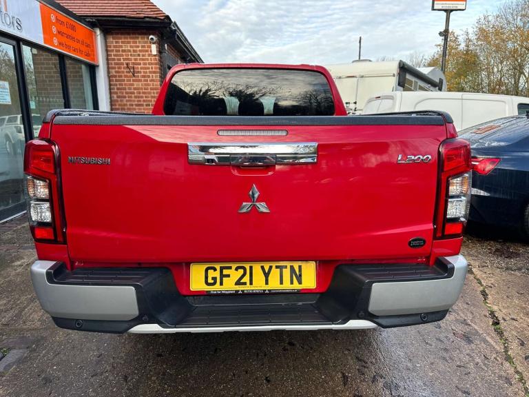 2021 Mitsubishi L200 2.3 L200 Barbarian X DI-D Auto 4WD Pickup Diesel Automatic