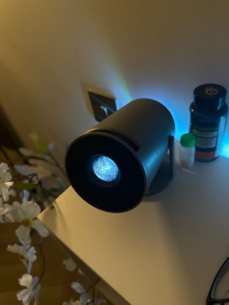 magcubic projector