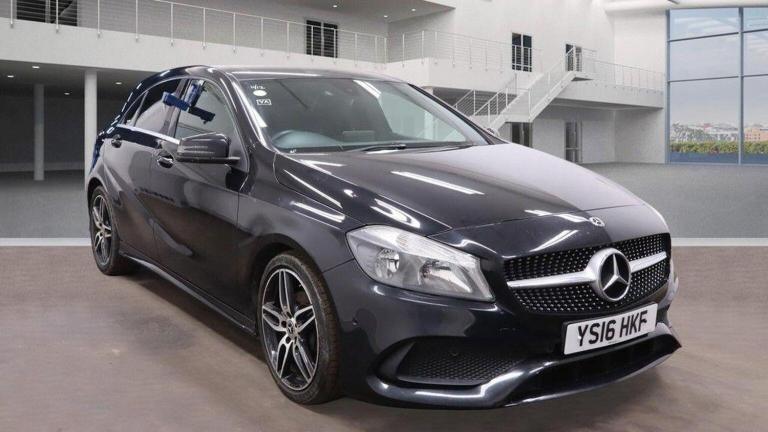 MERCEDES-BENZ A CLASS 2.1 A200d AMG Line (Executive) 7G-DCT Euro 6 (s/s) 5dr