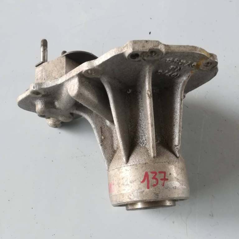 Front cover for engine block Maserati Indy