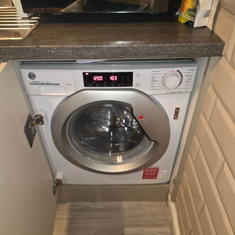 Hoover intergrated washing machine 18months old