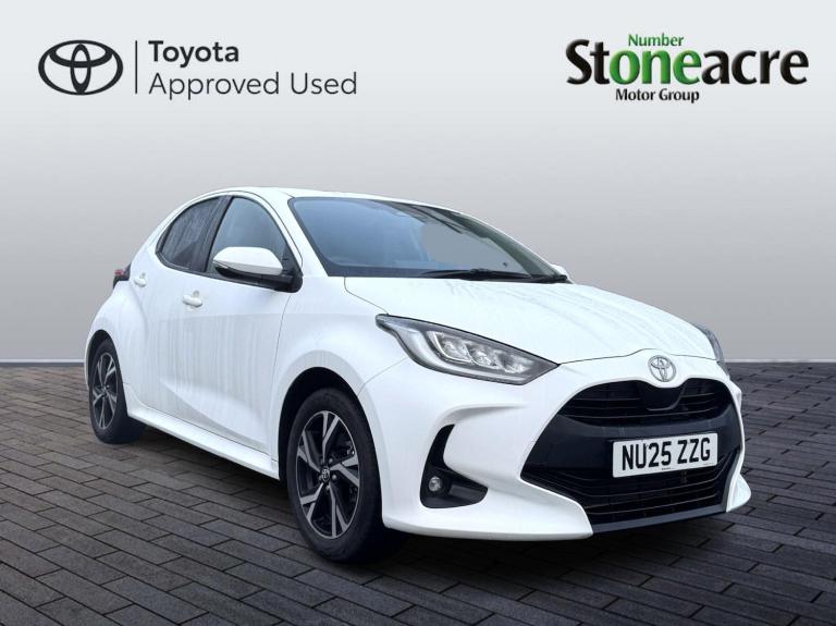 2025 Toyota Yaris 1.5 VVT-h Design Hatchback 5dr Petrol Hybrid E-CVT Euro 6 (s/s) (116 ps) HATCHB...