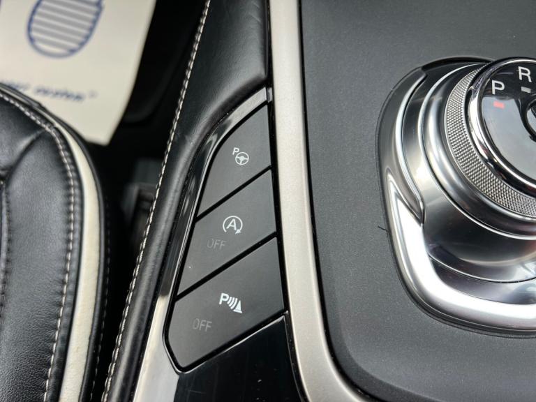 2019 Ford S-Max 2.0 EcoBlue 240 5dr Auto MPV Diesel Automatic