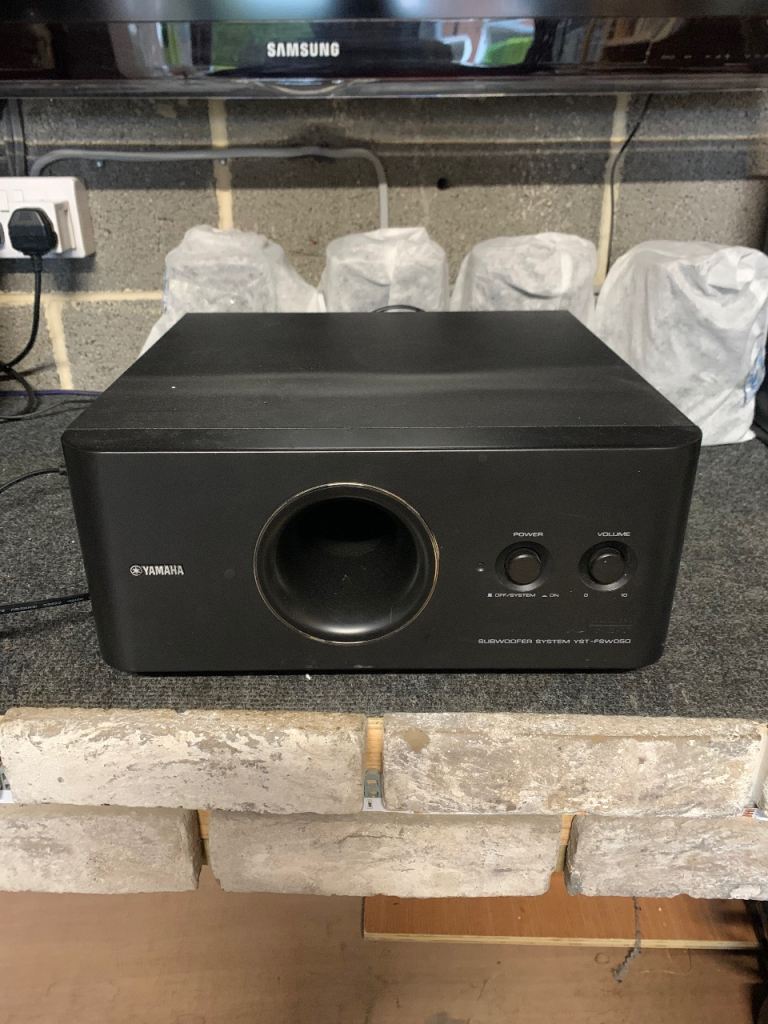 Yamaha subwoofer 