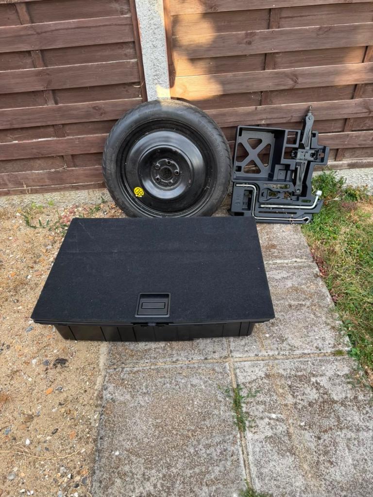 Spare Wheel, Jack Kit & Boot Storage Box – Complete Set