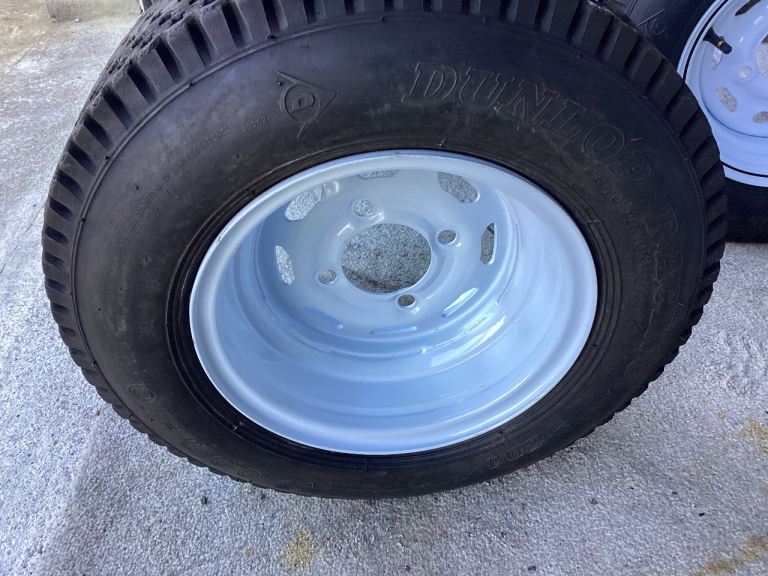 Classic Mini 5.5 x 10 wheels and tyres