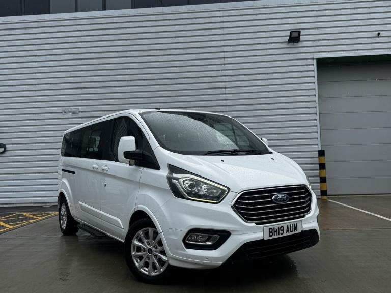FORD TOURNEO CUSTOM 2.0 310 EcoBlue Titanium 9 Seater 2019