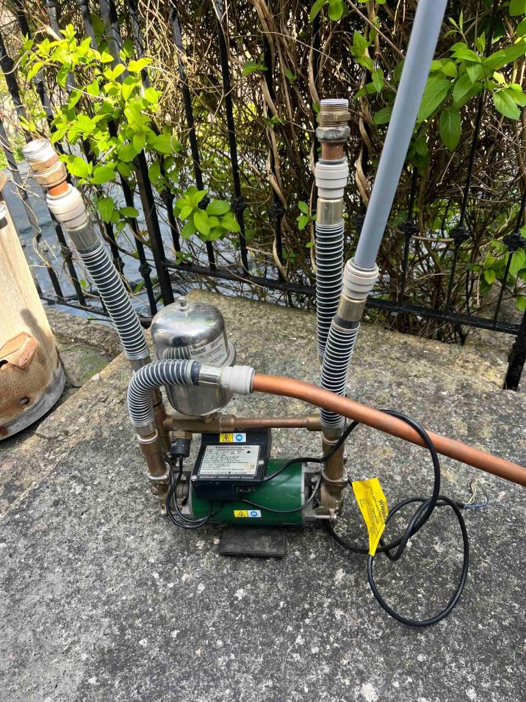 Monsoon Standard 3.0 Bar Twin Shower Pump 