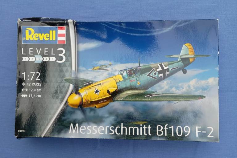 REVELL 3893 MESSERSCHMITT BF109 1.72 SCALE PRECISION PLASTIC MODEL KIT - MILITARY AIRCRAFT