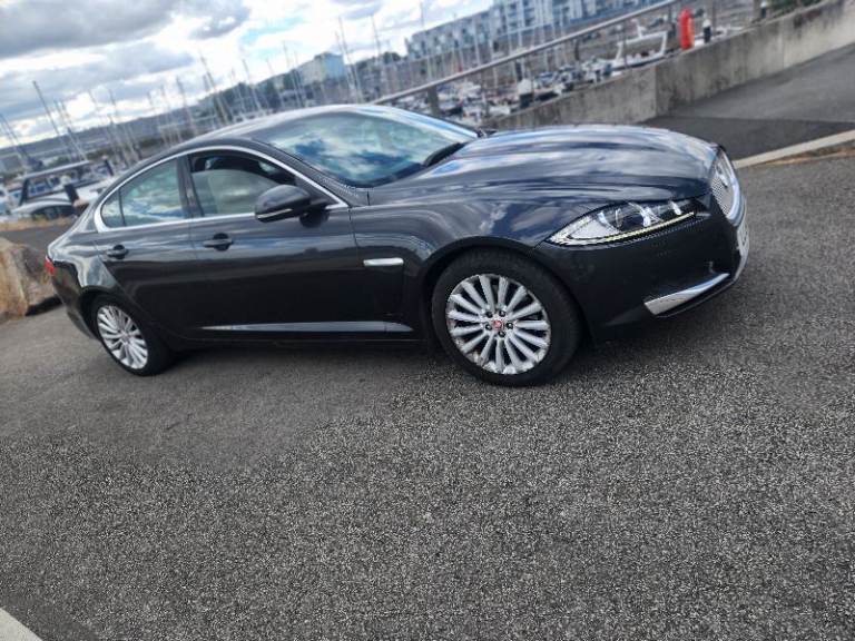 Jaguar XF LUXURY 2.2 AUTOMATIC 