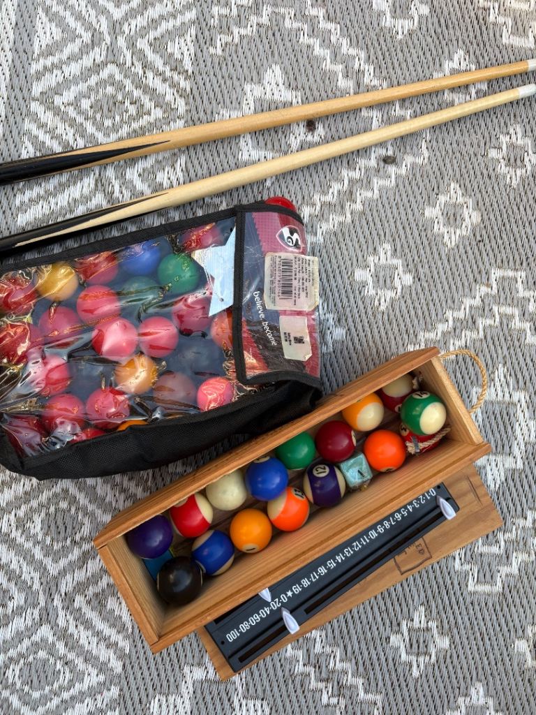 Snooker pool table (folding)