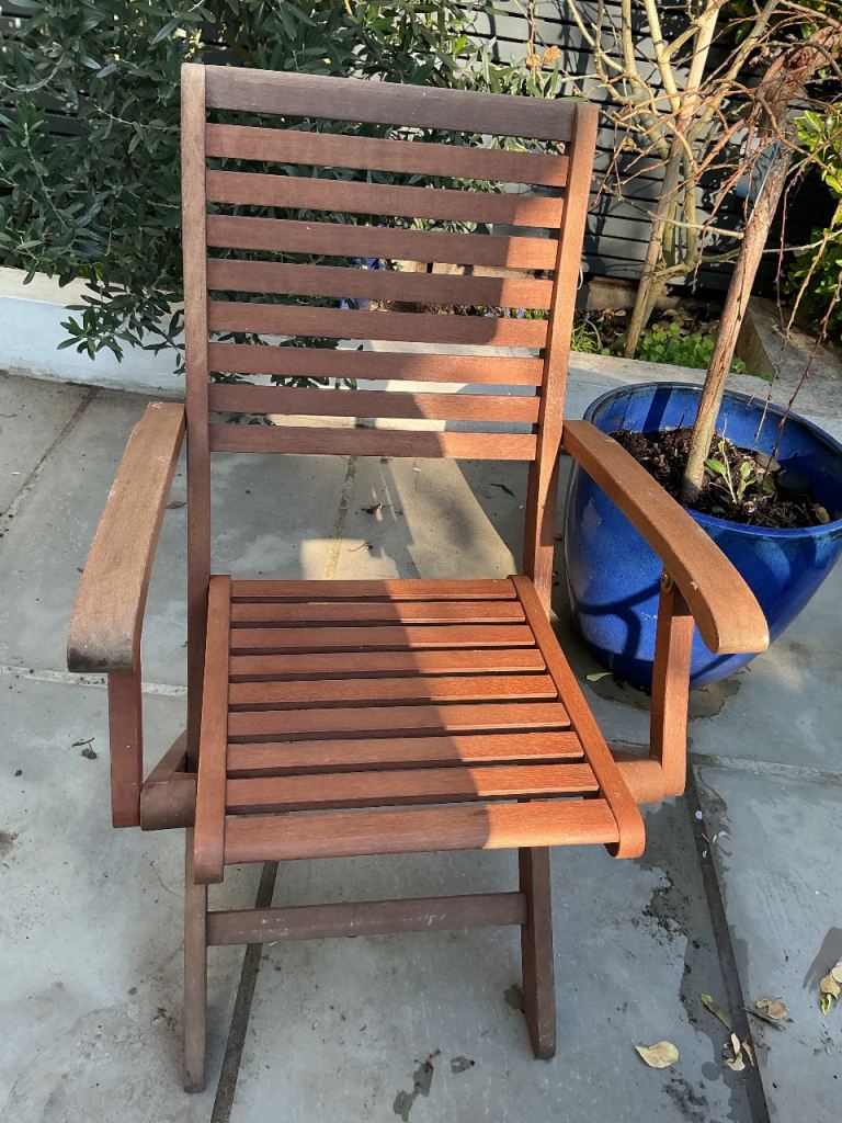Wooden garden folding chair 