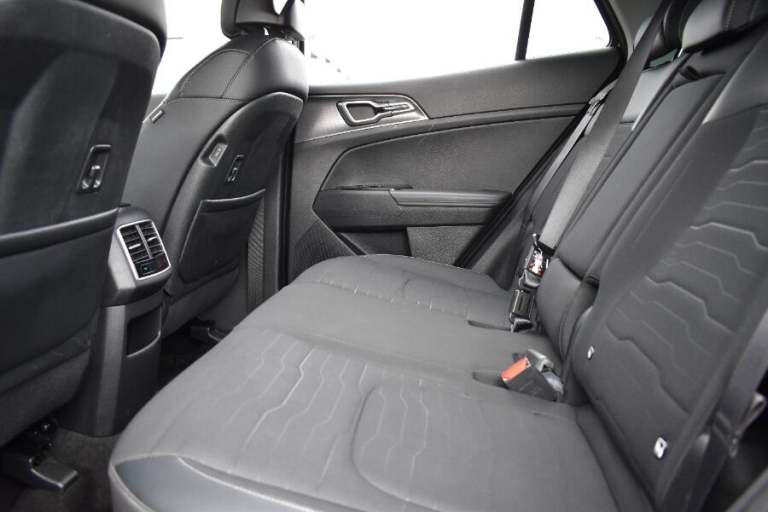 2024 Kia Sportage 1.6 H T Gdi 3 Suv 5dr Petrol Hybrid Auto Euro 6 (s/s) (207 Bhp) ESTATE Petrol/E...