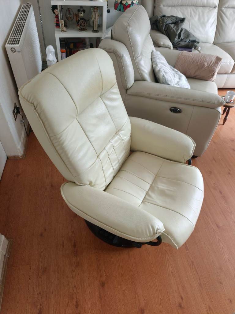 Free chair