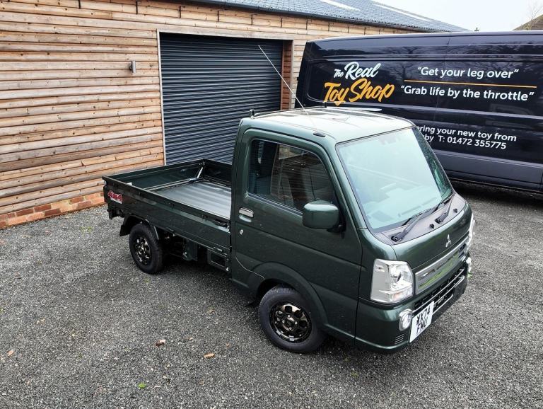 2025 Mitsubishi MINICAB TRUCK 4WD Khaki Green special edition Kei Pick up