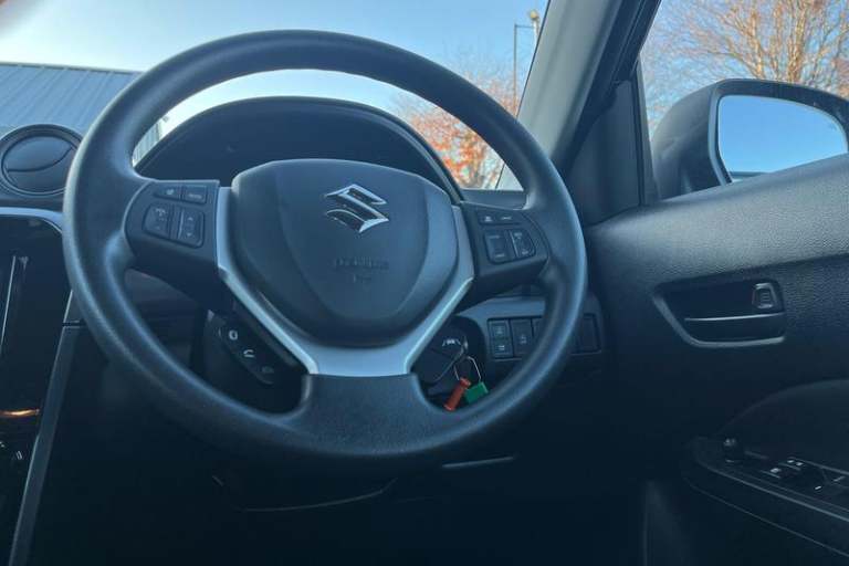 2023 Suzuki Vitara 1.4 Boosterjet 48V Hybrid Go 5dr ** Bluetooth / USB / AUX Connection ** Man Es...