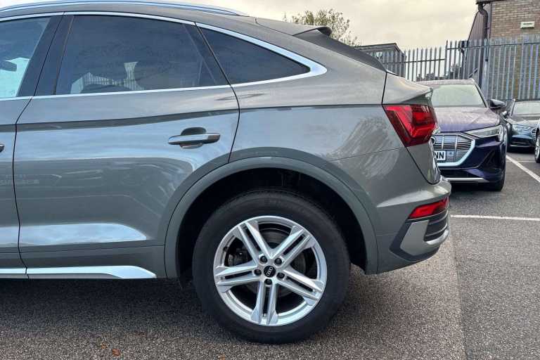 2022 Audi Q5 45 TFSI Quattro S Line 5dr S Tronic SUV Petrol Automatic