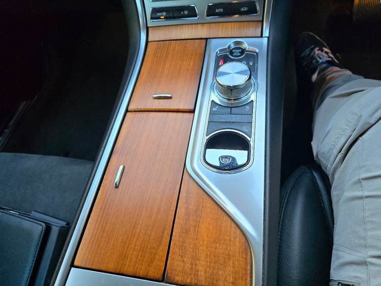 Jaguar, XF, Saloon, 2012, Other, 2179 (cc), 4 doors