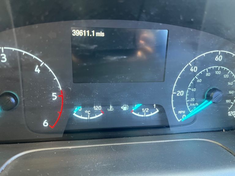 Ford, TRANSIT 350 L3H3, 2021, Manual, panel van / camper van conversion