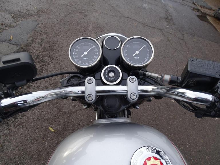 2025 BSA Gold Star 650 Euro 5 Petrol Manual