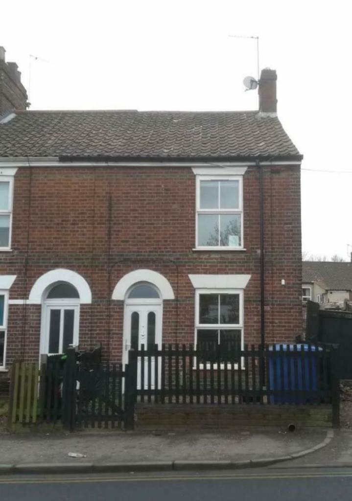 Lovely large two bedroom City Centre end terrace house NR3