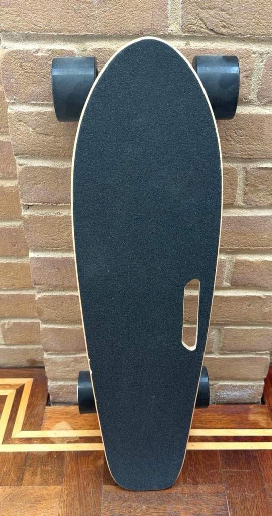 Surfskate Electric Skateboard – Excellent Condition