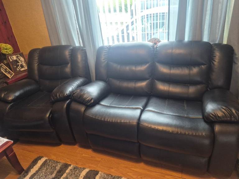 Leather recliners