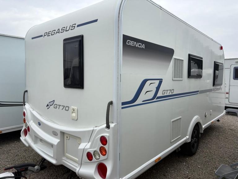 BAILEY PEGASUS GT70 GENOA - 2 BERTH CARAVAN WITH END WASHROOM AND MOTORMOVER