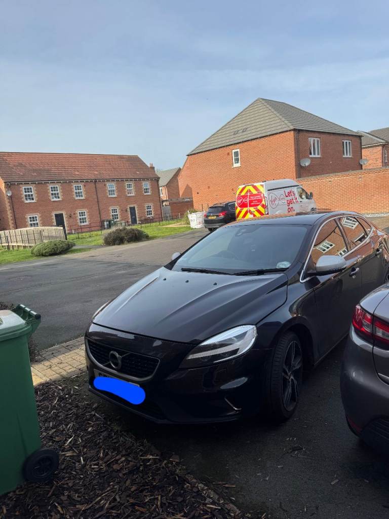 Volvo, V40, Hatchback, 2019, Manual, 1969 (cc), 5 doors