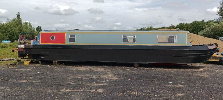 47' Narrow boat (Project boat) Cruiser style 