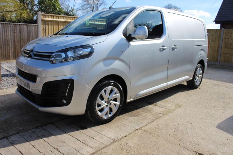 2019 Citroen Dispatch 2.0 BlueHDi 1400 Enterprise Plus M FWD 2 Euro 6 (s/s) 6dr Panel Van Diesel ...