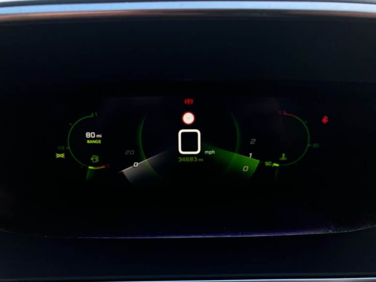 2022 Peugeot 2008 1.2 PureTech Allure Premium 5dr Estate PETROL Manual