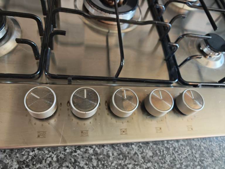Hotpoint hob 