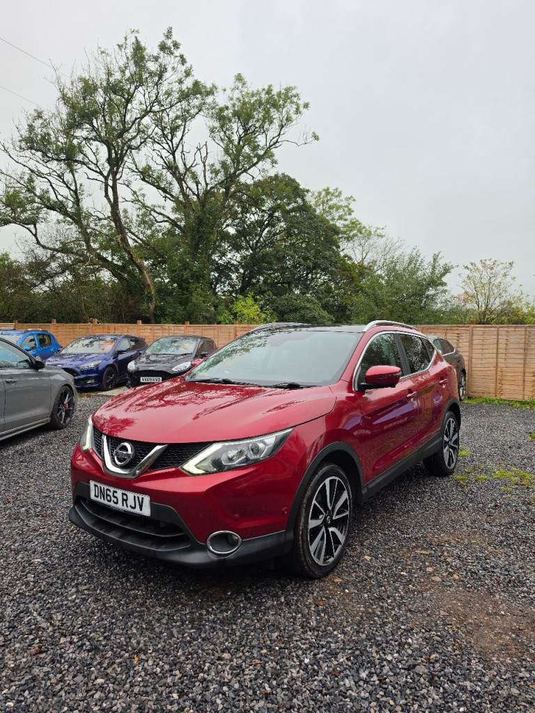 Nissan, QASHQAI, Hatchback, 2015, Manual, 1197 (cc), 5 doors