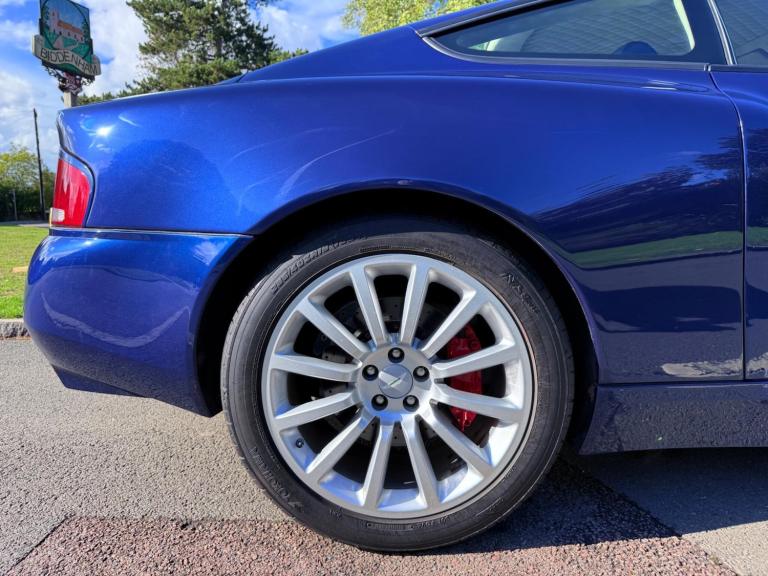 2004 Aston Martin Vanquish 5.9 Coupe 2dr Petrol Manual (396 g/km, 460 bhp) COUPE Petrol Manual