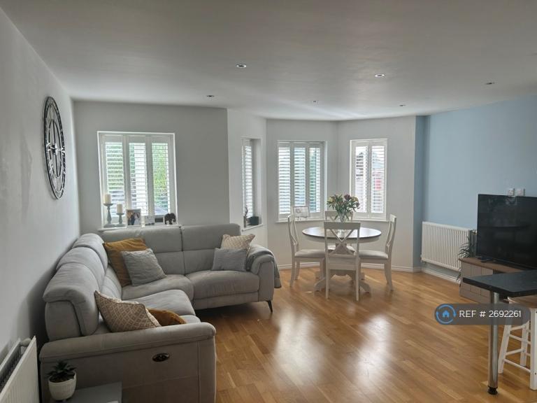 image for 2 bedroom flat in Severus House, Hayes, UB3 (2 bed) (#2692261)