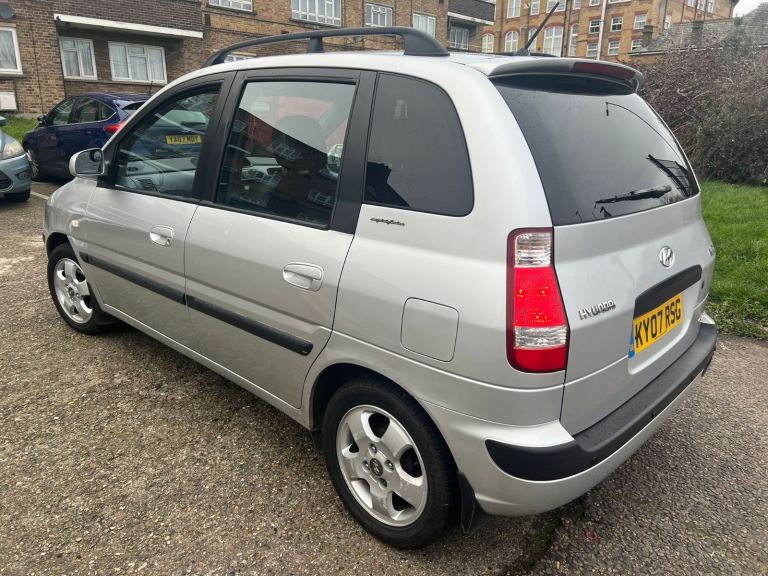 HYUNDAI MATRIX 1.6 2007 AUTOMATIC, GOOD CONDITION, LEATHER INTERIOR, DVD PLAYER, LADY OWNER