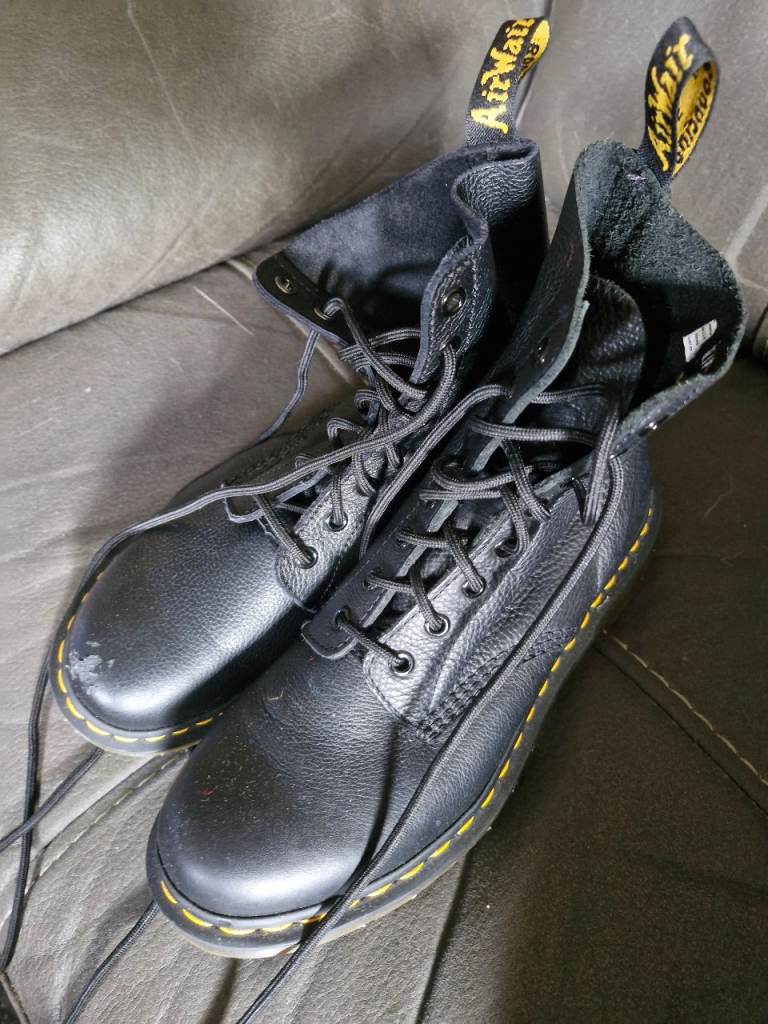 Dr Martins 